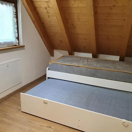 Stazzona, Casa A Punta, Vista Meravigliosa Chalet *