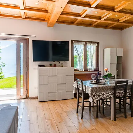 Chalet Stazzona, Casa A Punta, Vista Meravigliosa Stazzona
