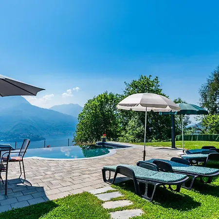 Stazzona, Casa A Punta, Vista Meravigliosa Chalet *