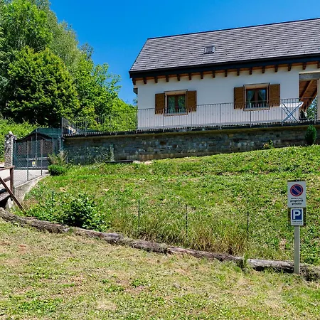 Stazzona, Casa A Punta, Vista Meravigliosa Chalet Stazzona